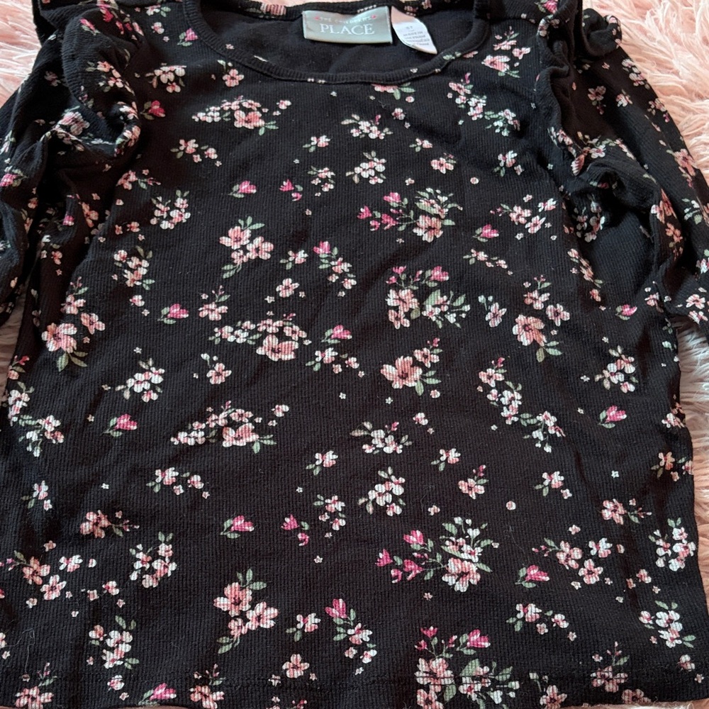 Floral thermal top